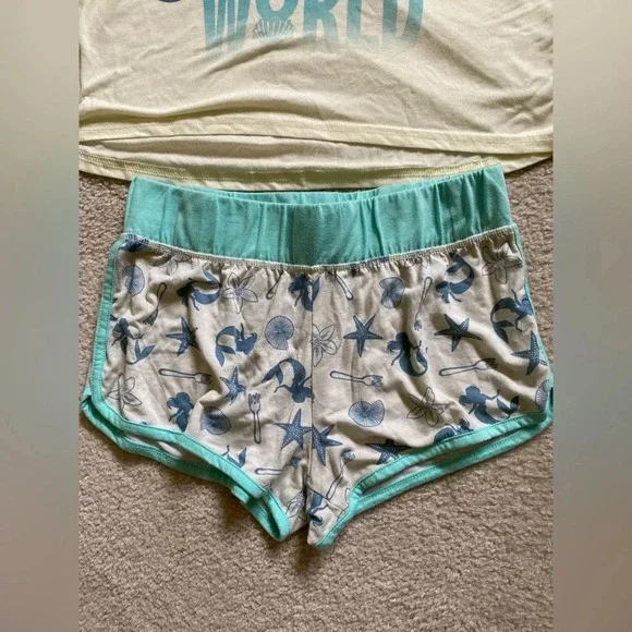 Disney The Little Mermaid Pajamas - Picture 2 of 5
